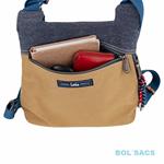MOCHILA ANTIRROBO MUJER AVEYRON DE LOIS | 328.877-01 | BOLSACS - Tu Tienda Online de Marroquinería, Viaje y Complementos