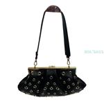 BOLSO DE MUJER CON CIERRE DE BOQUILLA Y TACHUELAS | AL181 | BOLSACS - Tu Tienda Online de Marroquinería, Viaje y Complementos