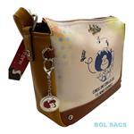 BOLSO BANDOLERA MUJER MAFALDA CON FRASE | M23-4646MA | BOLSACS - Tu Tienda Online de Marroquinería, Viaje y Complementos