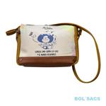BOLSO BANDOLERA MUJER MAFALDA CON FRASE | M23-4646MA | BOLSACS - Tu Tienda Online de Marroquinería, Viaje y Complementos
